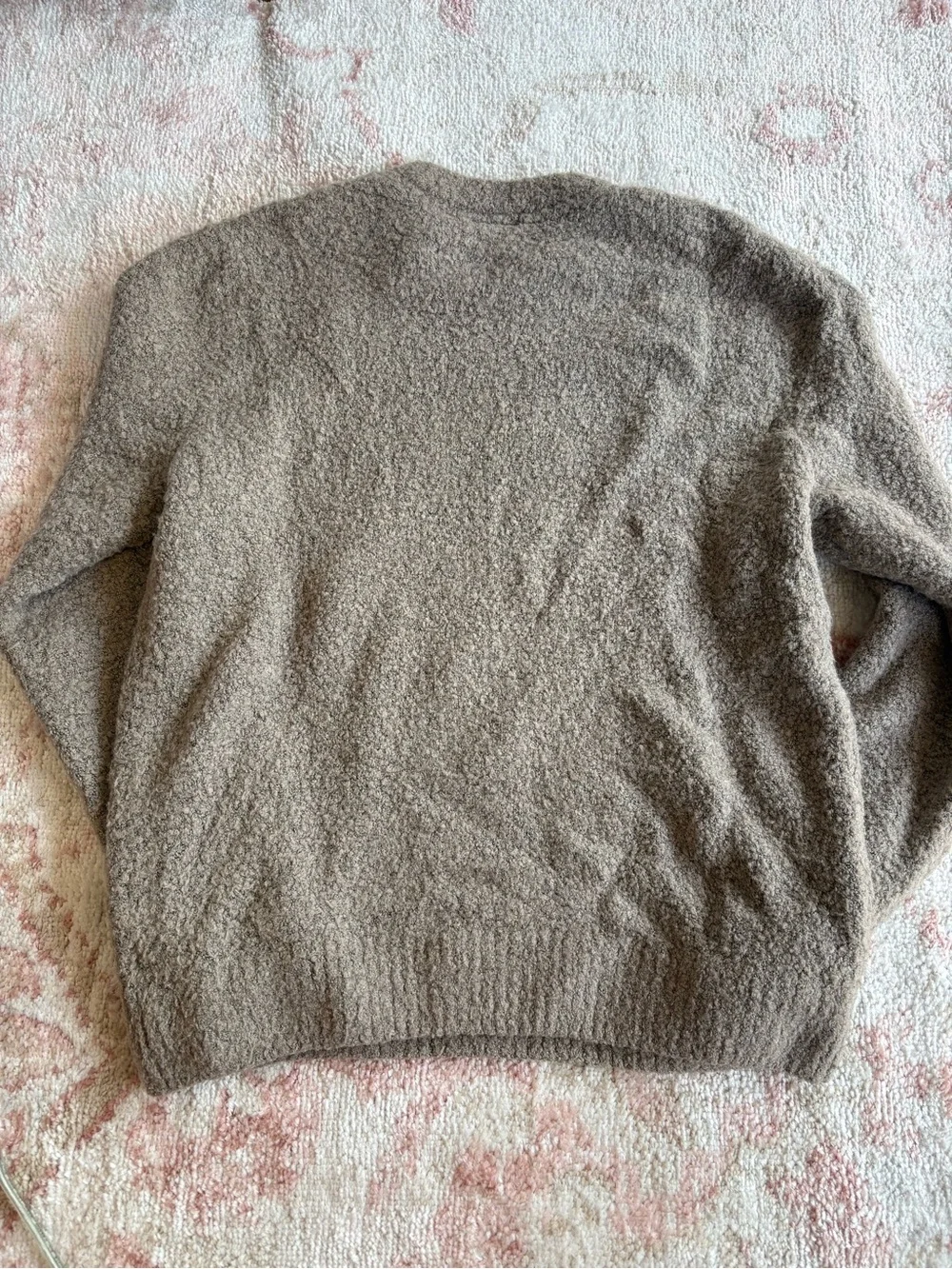 H&M beige regular fit sweater